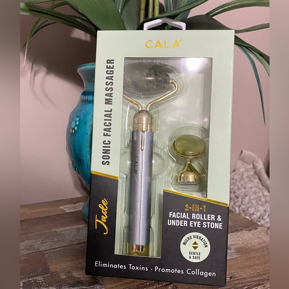 CALA Sonic Jade Facial Roller / Massager with Under Eye Stone. NIB - Picture 1 of 5